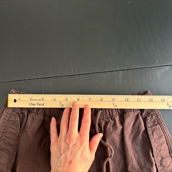 Aritzia Tna Sz XS Squad Pocket Parachute Pant Brown - Picture 11 of 15